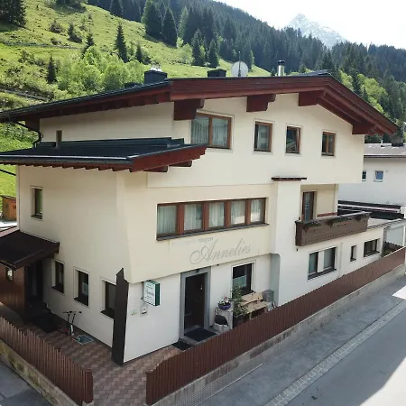 Annelies Appartement *